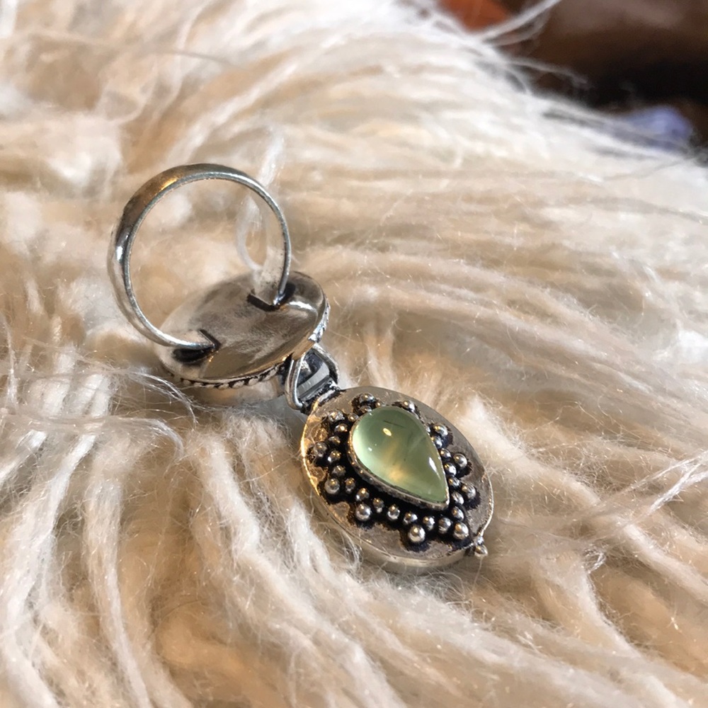 Poison / Pill Box Stash Locket Ring - Picture 4 of 8